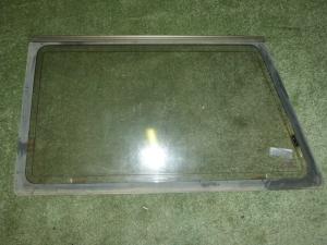 1993 Coachman Caravan Offside Polyplastic Window- 985mm x 620mm x 1150mm image 1