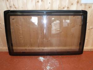 2006 Explorer Caravan - Side Polyplastic Window 1115mm x 640mm image 1