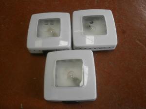 Caravan - 3 Plastic Wall Lights campervan motorhome boat conversion image 1