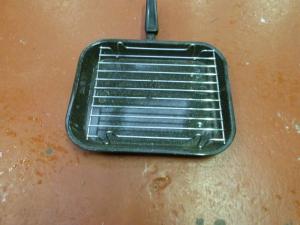 Caravan campervan motorhome boat Grill Pan 27x23cm image 1