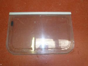 Caravan Kitchen Polyplastic Window 650mm x 430mm image 1