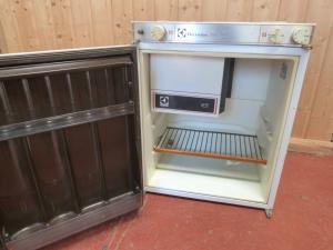 Caravan Motorhome Boat Electrolux RM 212B three Way Fridge REF DELTA image 1