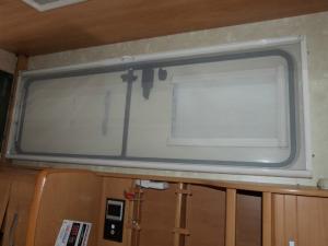 Caravan Motorhome Conversion Concertina Style Door Fly Screen image 1