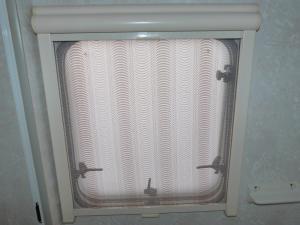 Caravan Motorhome Remis Window Blackout Blind 570mm x 650mm image 1