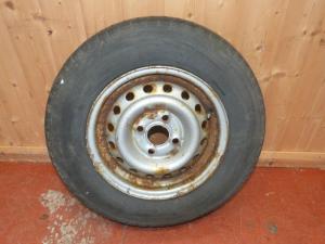 Caravan Motorhome Trailer 4 Stud Wheel and Tyre 165 R 13 REF01 image 1