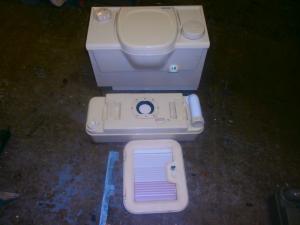 electric flush cassette toilet complete image 1